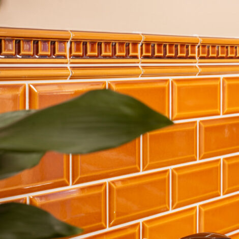 O/S-Artworks-Metro-Bevelled-Half-Tile